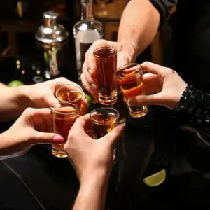 SHOTLAR & KOKTEYL SHOTLAR